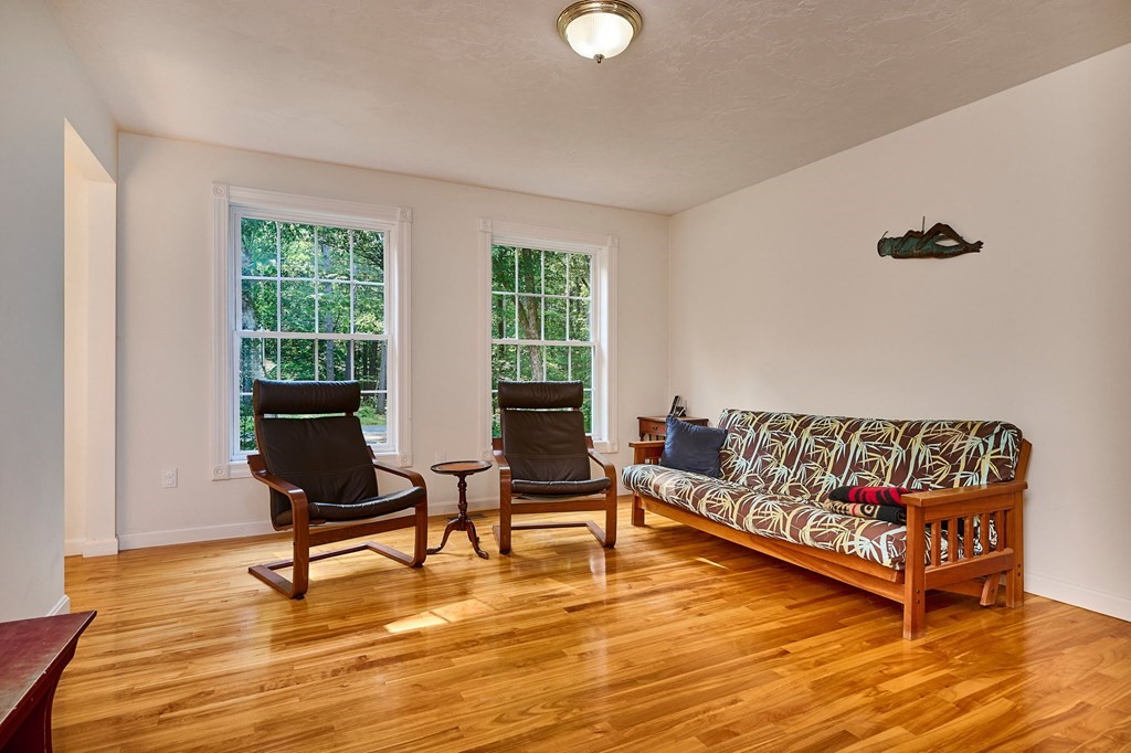 37 Shattuck Road Hadley, MA 01035 - Photo 11 of 42 a living room with furniture