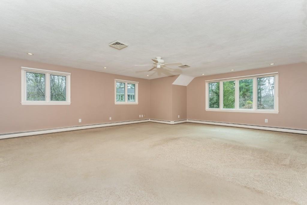 7 Windsor Road Lynnfield, MA 01940 - Photo 26 of 40 Gallery Image 26