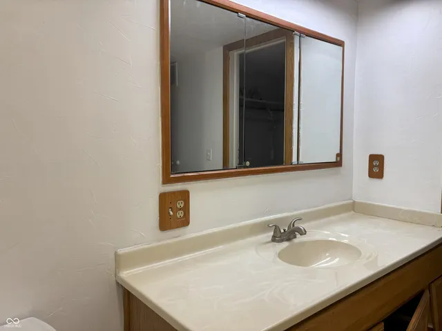 $107,900 | 7480 Countrybrook Drive, Indianapolis, IN 46260