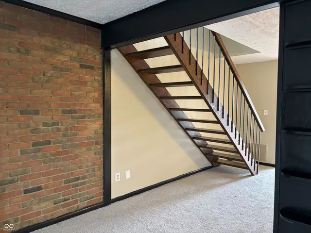 $107,900 | 7480 Countrybrook Drive, Indianapolis, IN 46260