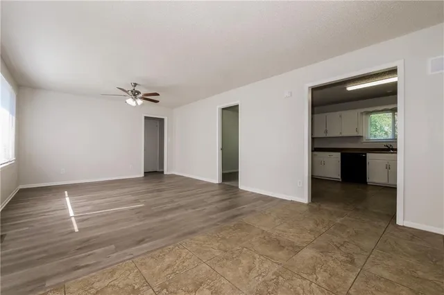 $1,470 | 5228 Marsh Avenue, Kansas City, MO 64129