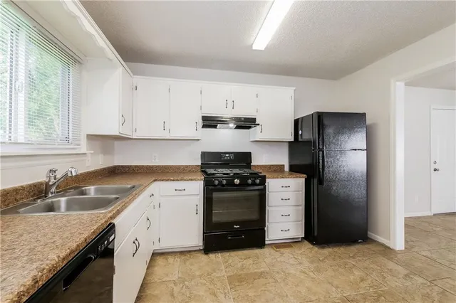 $1,470 | 5228 Marsh Avenue, Kansas City, MO 64129