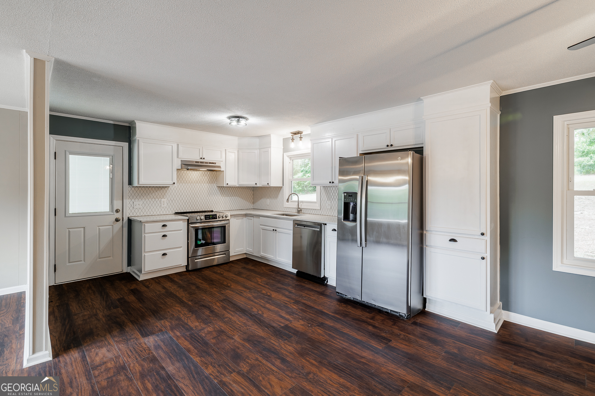 152 Marion Street Royston, GA 30662 - Photo 4 of 28