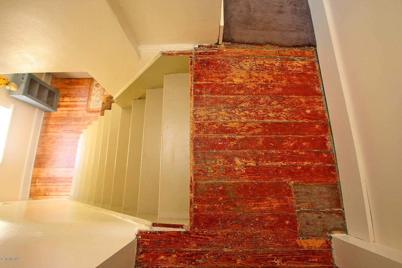 47 Main Road Tyringham, MA 01238 - Photo 23 of 31 a view of a bathroom