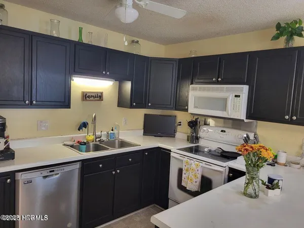 $1,850 | 124 Villa Park Drive, Hubert, NC 28539