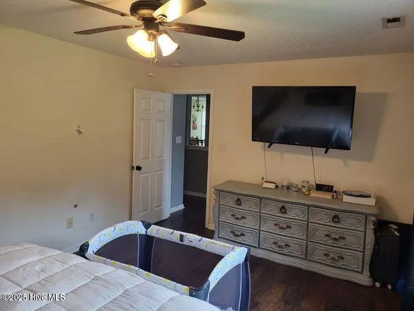 $1,850 | 124 Villa Park Drive, Hubert, NC 28539