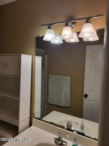 $1,850 | 124 Villa Park Drive, Hubert, NC 28539