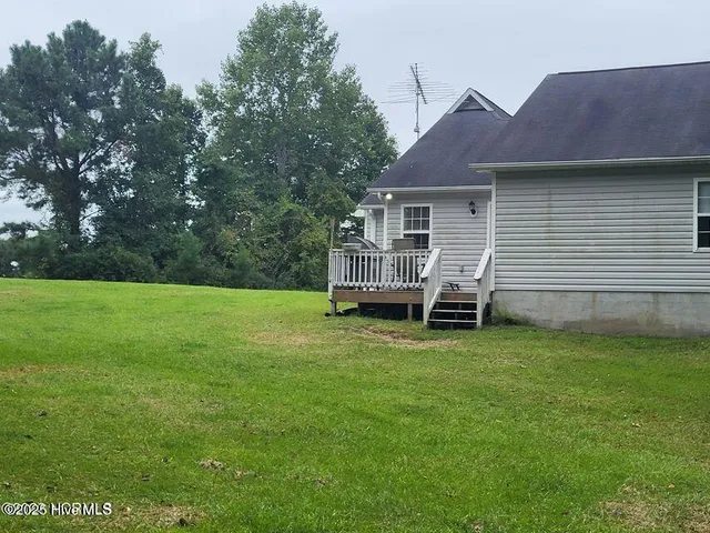 $1,850 | 124 Villa Park Drive, Hubert, NC 28539