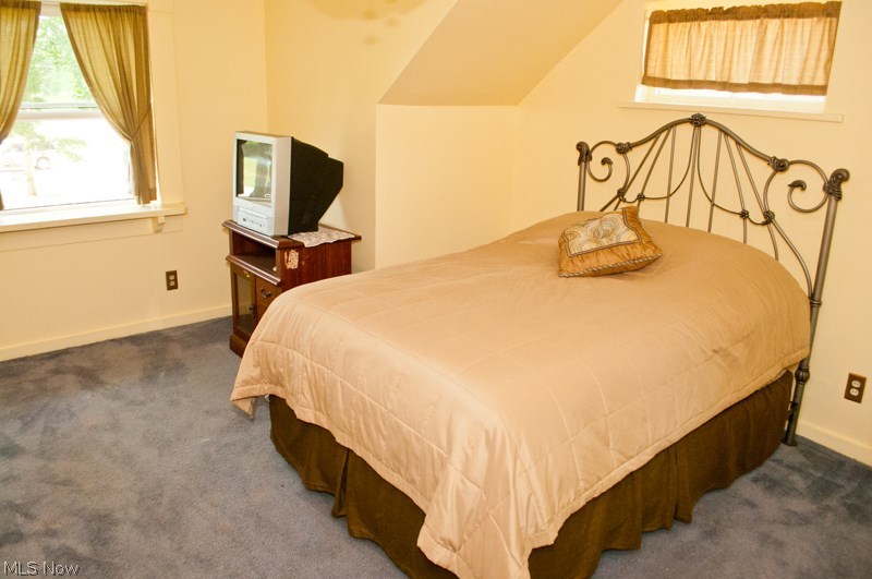 18120 Sheldon Road Brook Park, OH 44142 - Photo 10 of 18 Gallery Image 10
