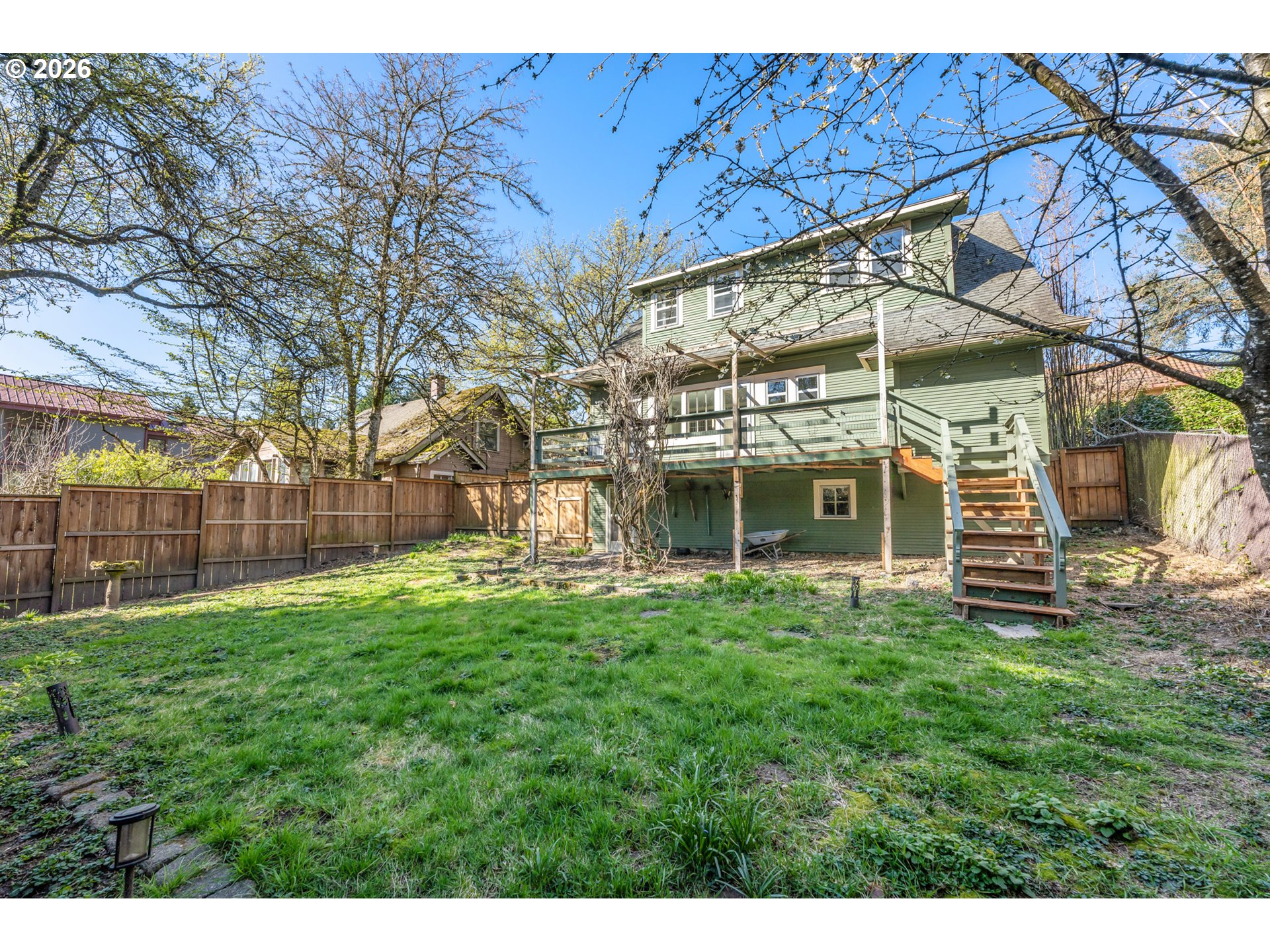 7738 Southwest 31st Avenue Portland, OR 97219 - Photo 29 of 30