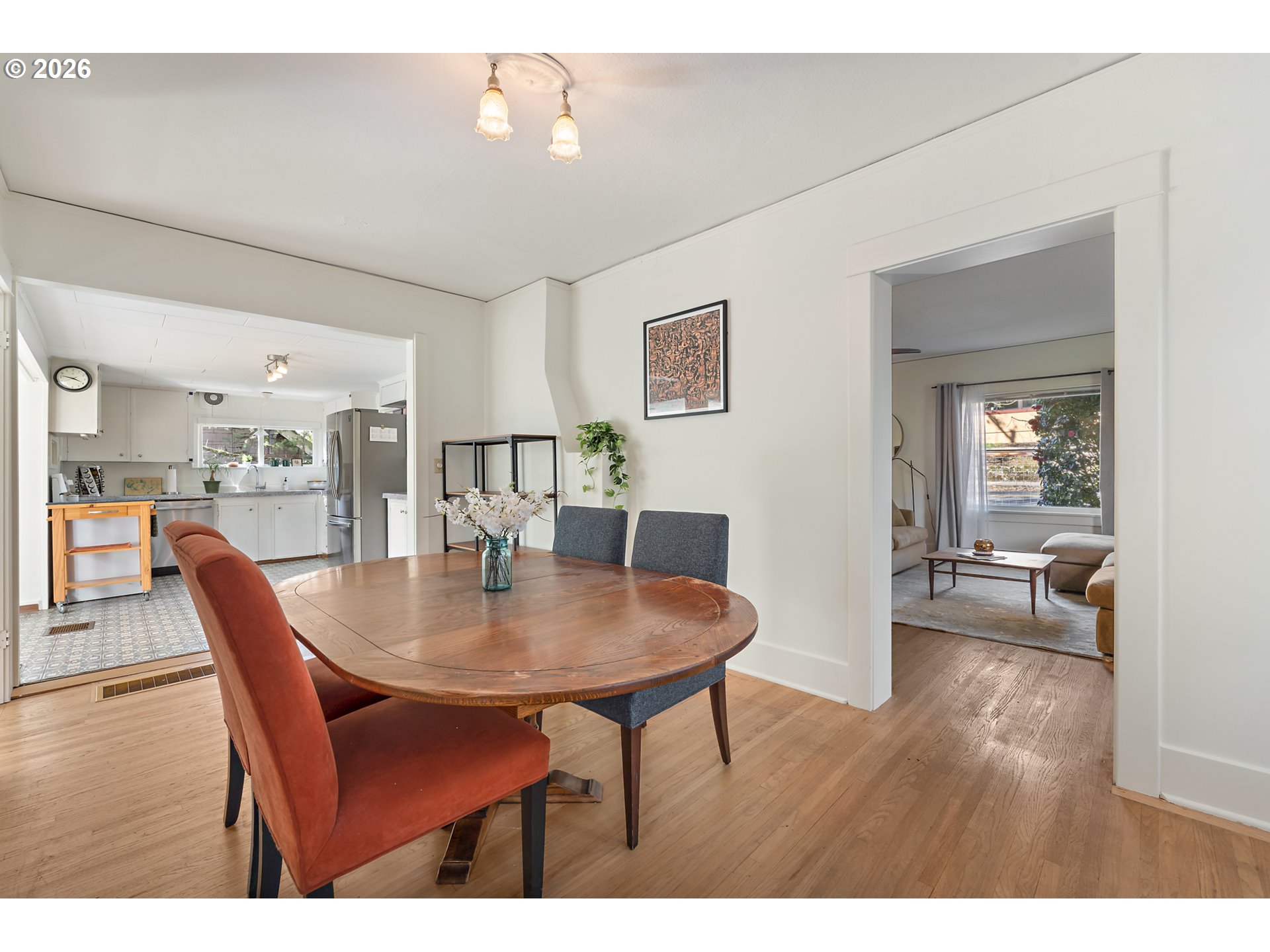 7738 Southwest 31st Avenue Portland, OR 97219 - Photo 5 of 30