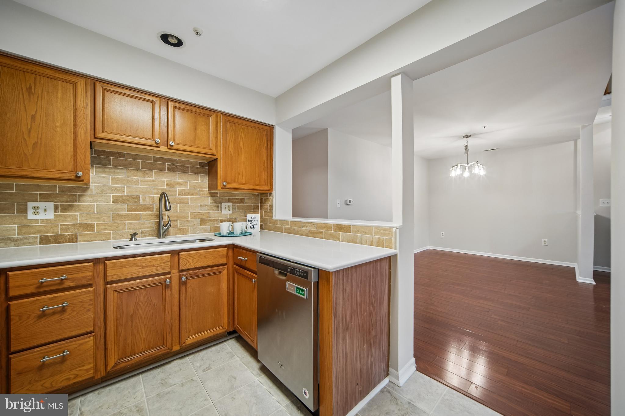 623 Brickhouse Road Princeton, NJ 08540 - Photo 8 of 25 Kitchen