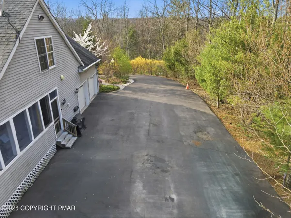 $695,000 | 364 Joanne Court, Bartonsville, PA 18321