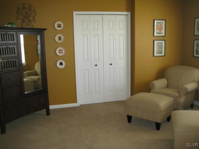 4045 Reeve Drive Bethlehem, PA 18020 - Photo 9 of 15 Gallery Image 9