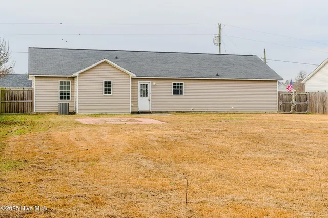 $239,000 | 217 Wingspread Lane, Beulaville, NC 28518