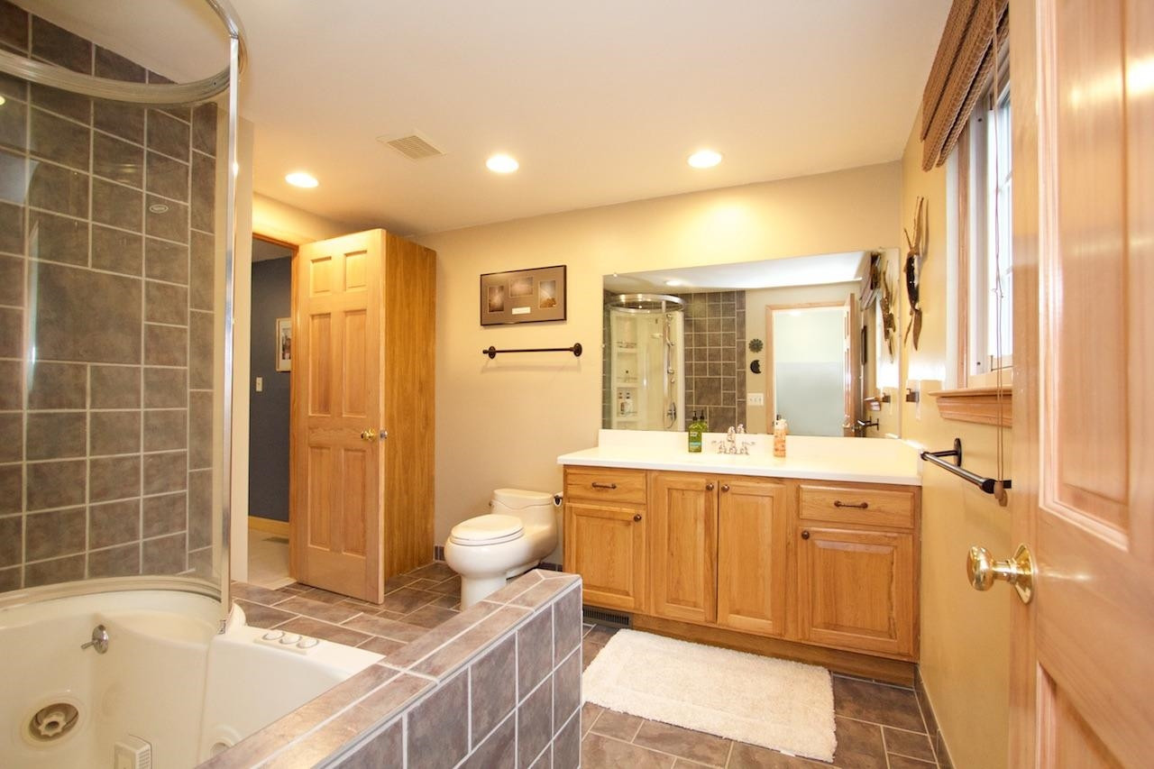 8299 Teahen Road Brighton, MI 48116 - Photo 7 of 10 Photo 7