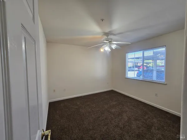 $359,000 | 1501 La Esplanada Place, Unit 311, Santa Rosa, CA 95404