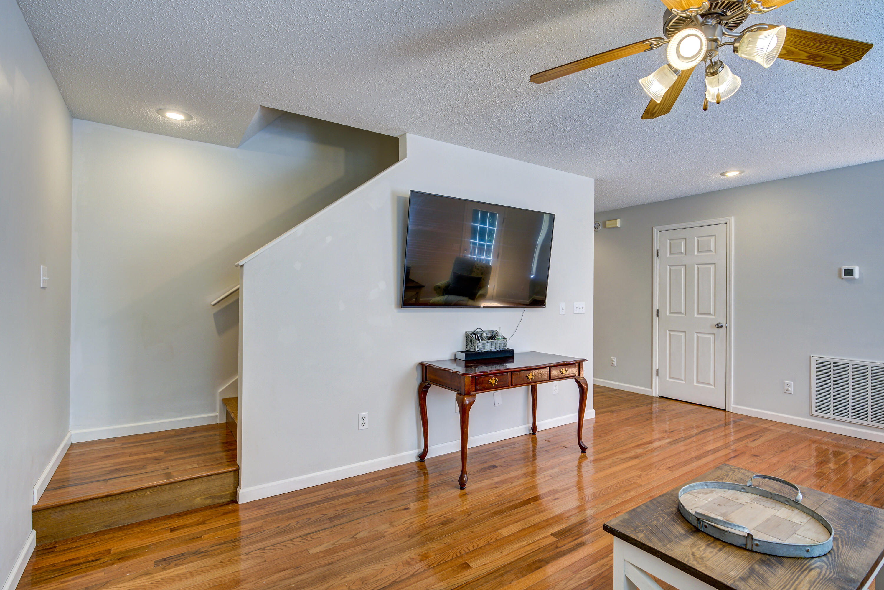 356 Webb Road Piney Flats, TN 37686 - Photo 16 of 34 Webb--14