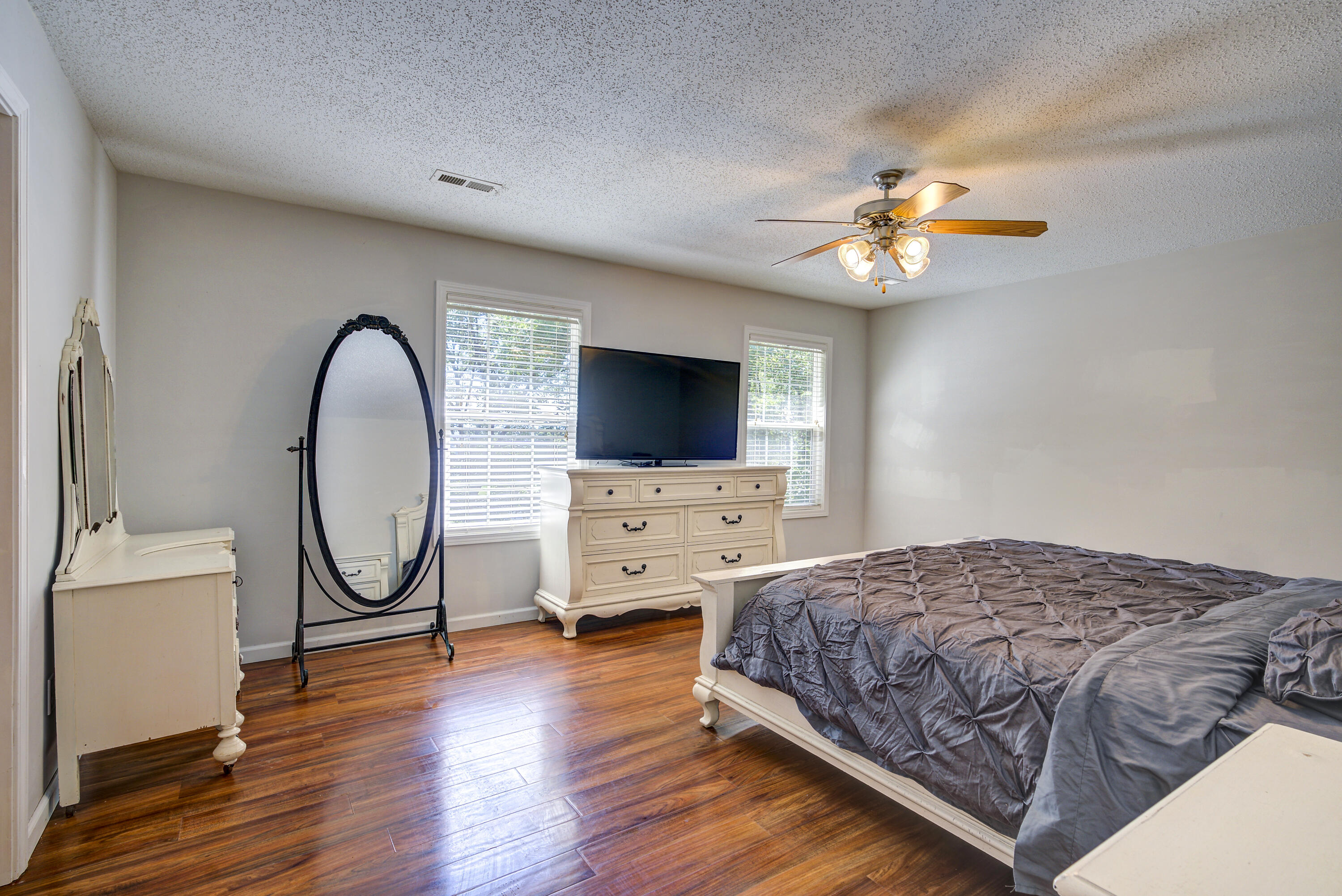 356 Webb Road Piney Flats, TN 37686 - Photo 19 of 34 Webb--22