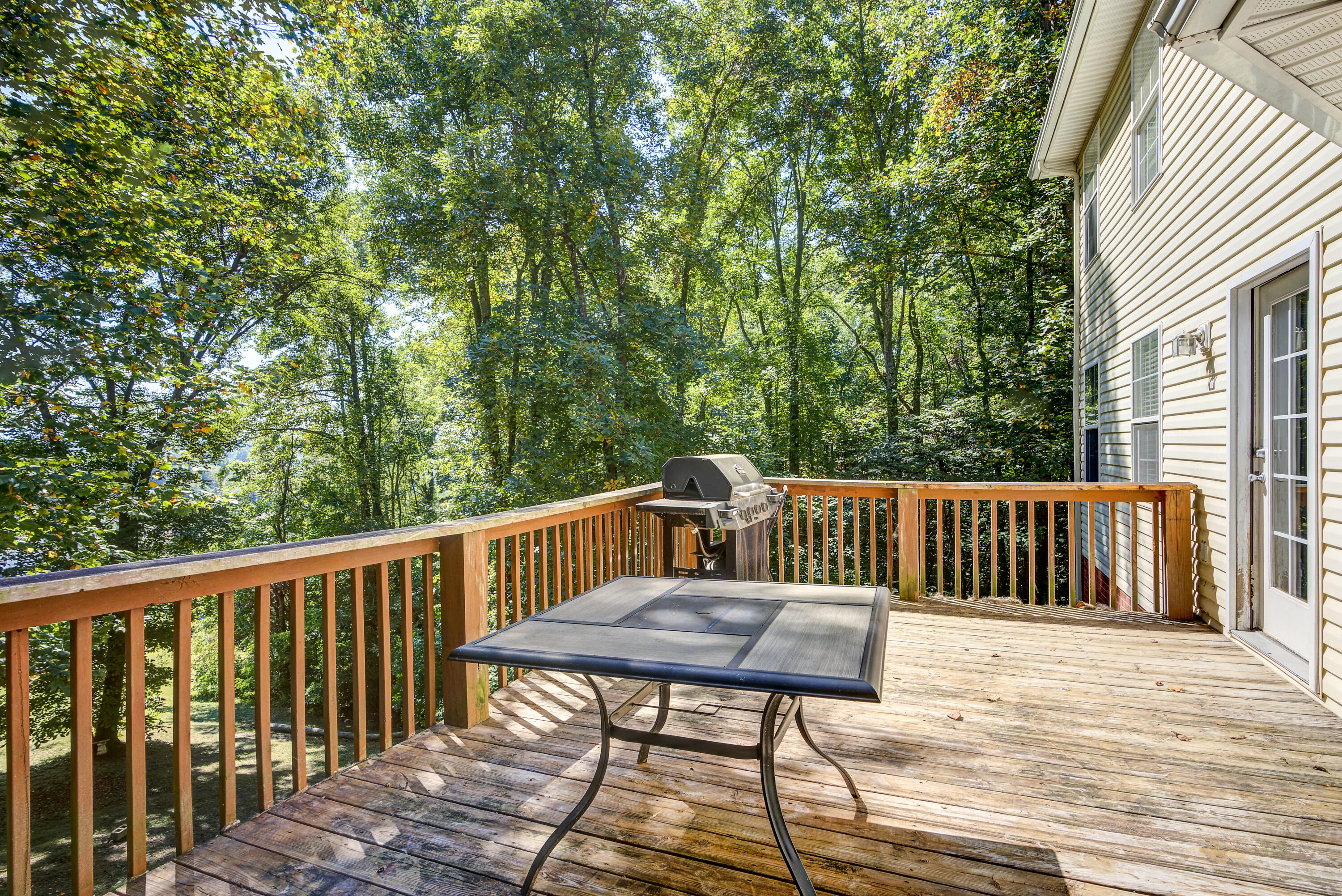 356 Webb Road Piney Flats, TN 37686 - Photo 32 of 34 Webb--31