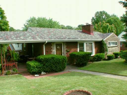 1143 Greentree Road Green Tree, PA 15220 - Photo 3 of 3 Gallery Image 3