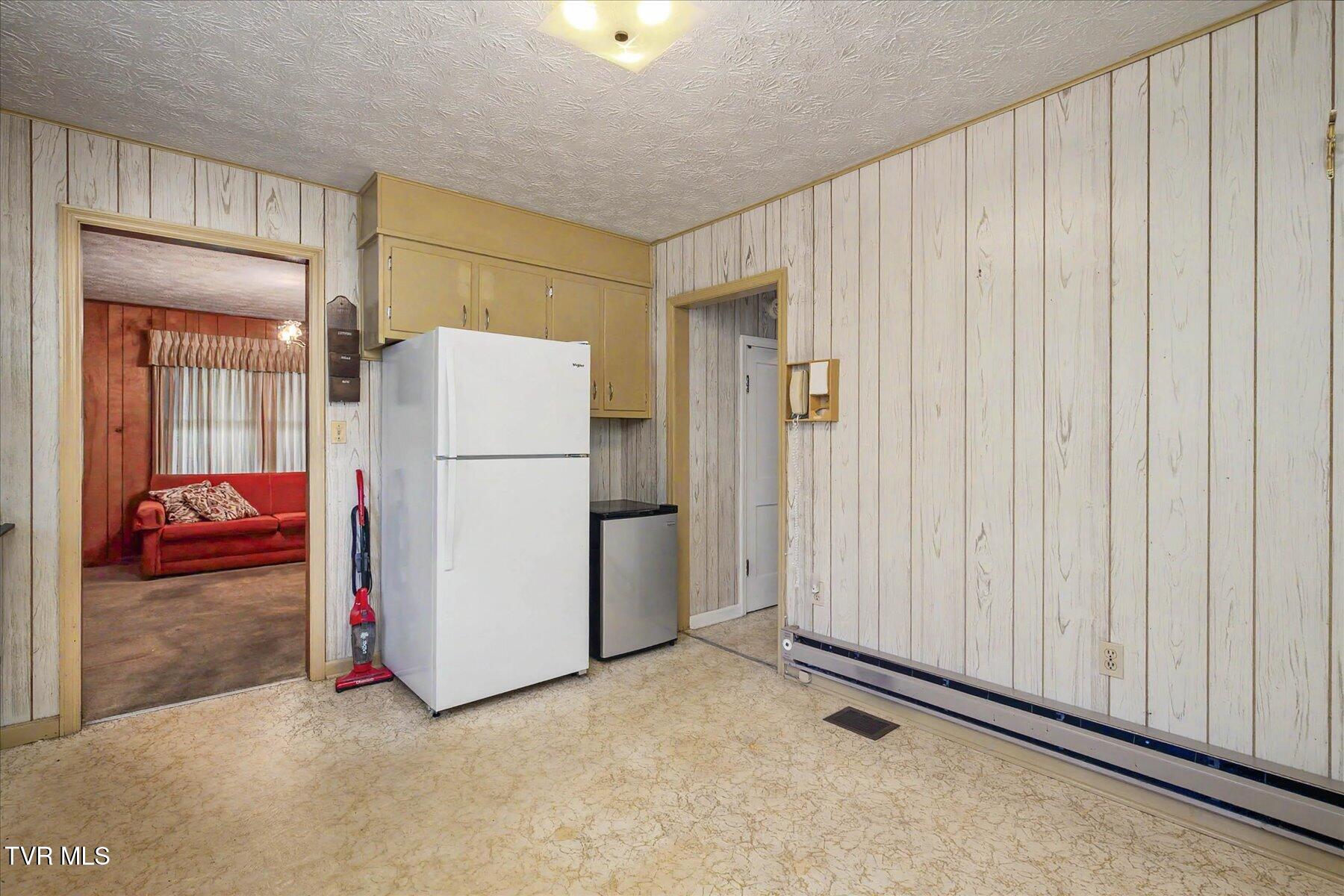5765 Orebank Road Kingsport, TN 37664 - Photo 10 of 34 15-5765 Orebank Rd -15