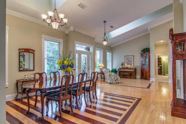 4235 Fairview Road Columbia, TN 38401 - Photo 10 of 20 Spacious, luxurious dining and music room stretches across front of home.