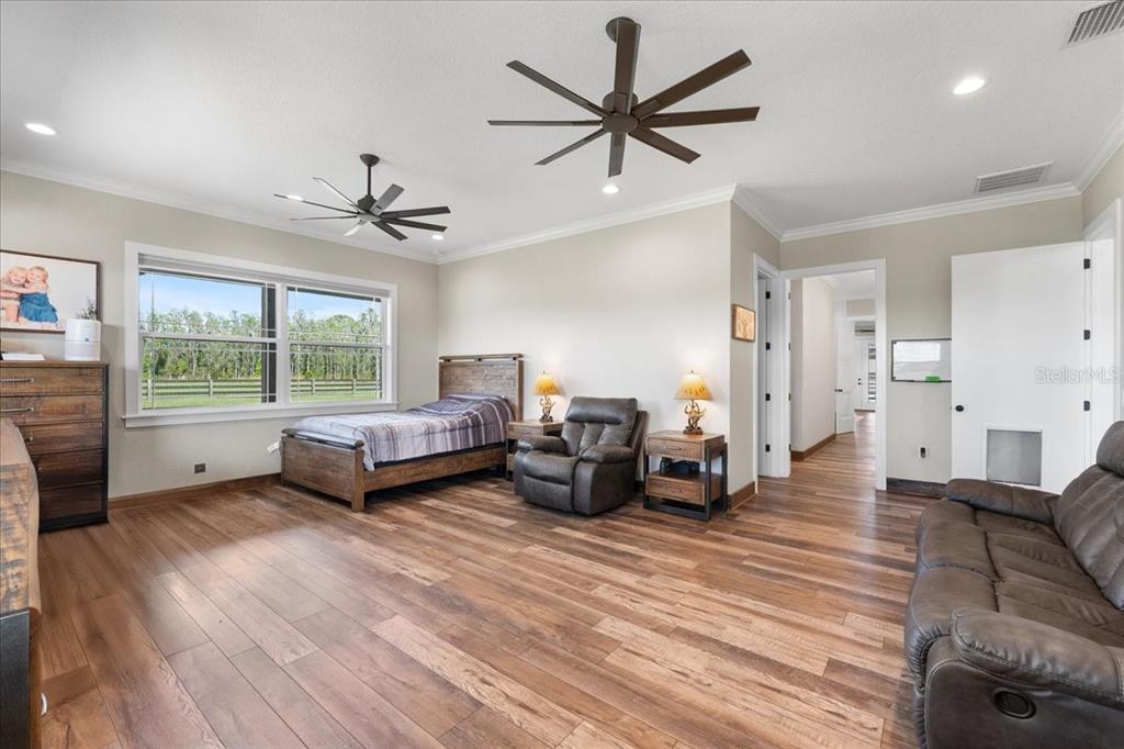 11657 Moore Road Lakeland, FL 33809 - Photo 26 of 100 a living room with furniture and a large window