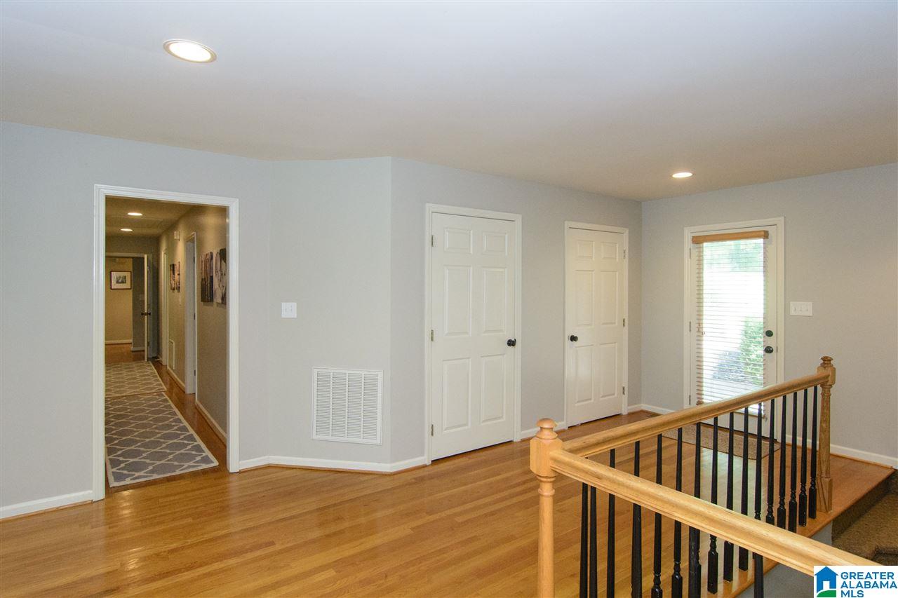 3800 North Woodridge Road Birmingham, AL 35223 - Photo 29 of 50