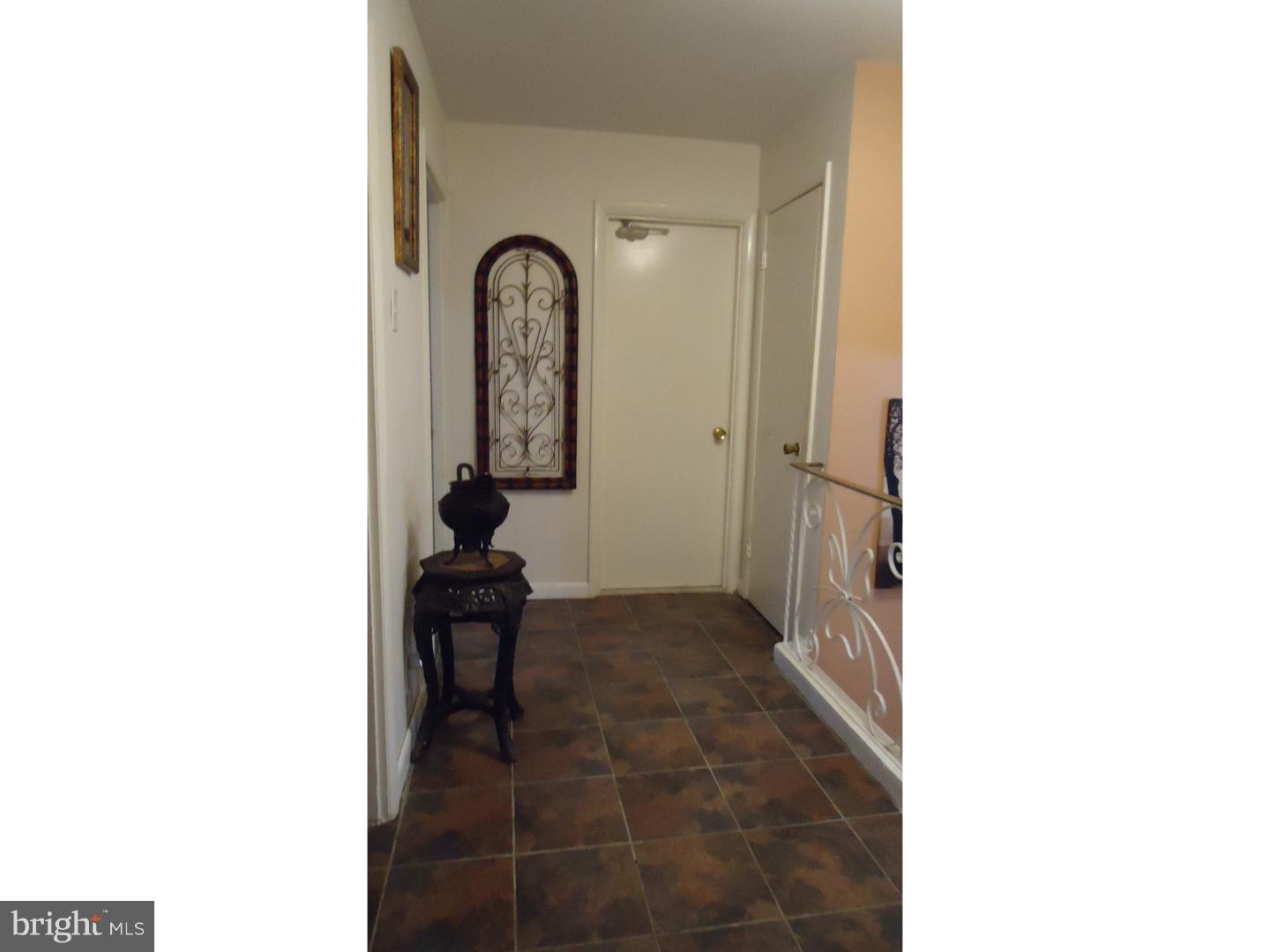 2064 Valley Road Jenkintown, PA 19046 - Photo 19 of 25 Hallway
