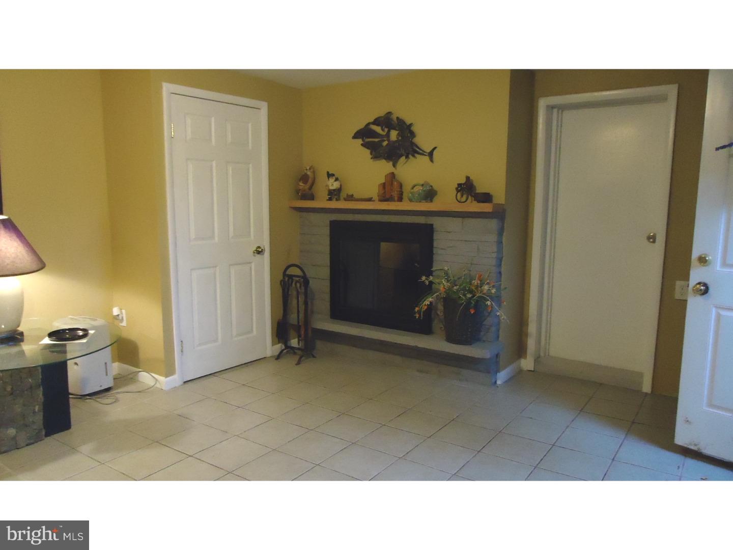 2064 Valley Road Jenkintown, PA 19046 - Photo 21 of 25 Family Room