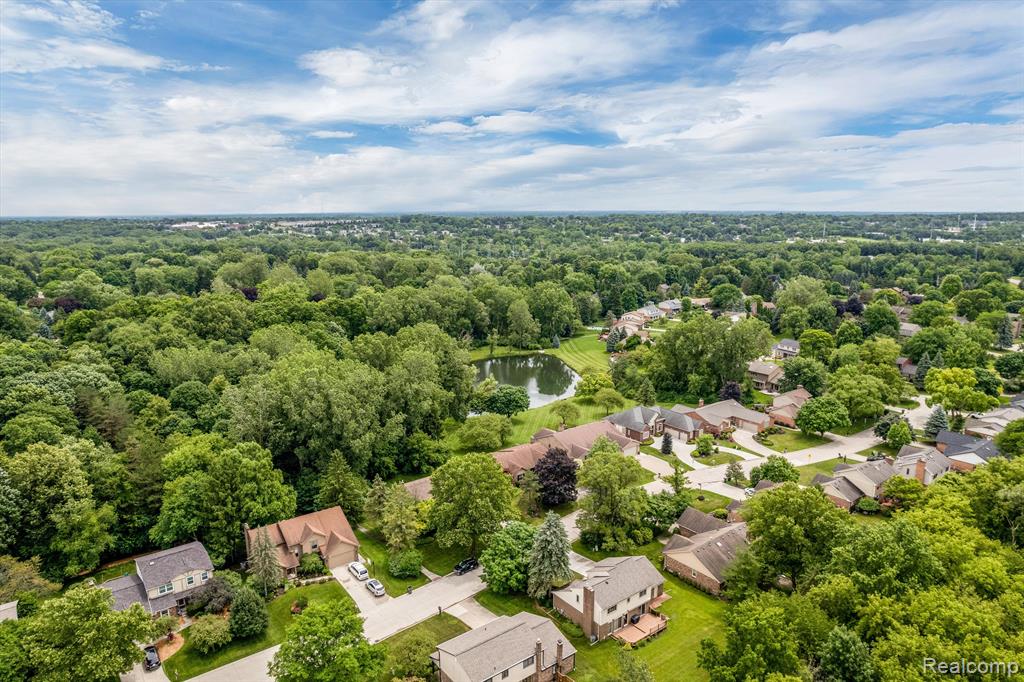 719 Ten Point Drive Rochester Hills, MI 48309 - Photo 42 of 43