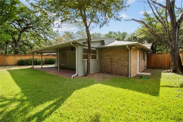 $420,497 | 2006 Wilkes Street, Bryan, TX 77803