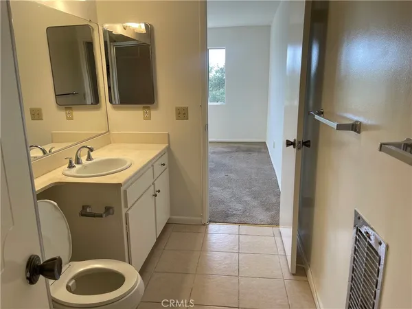 $690,000 | 972 East California Boulevard, Unit 306, Pasadena, CA 91106