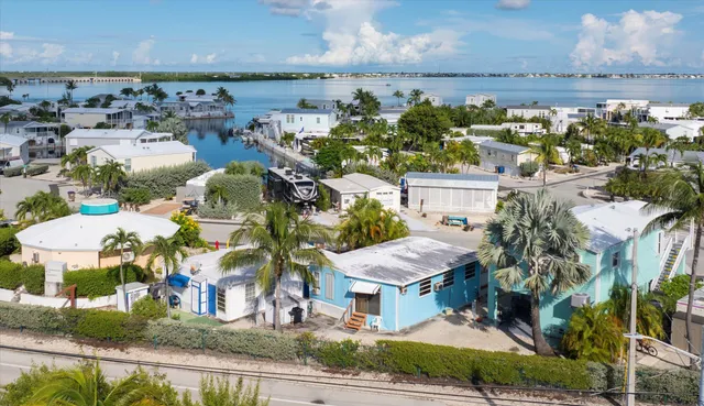 a picture of houses with outdoor space