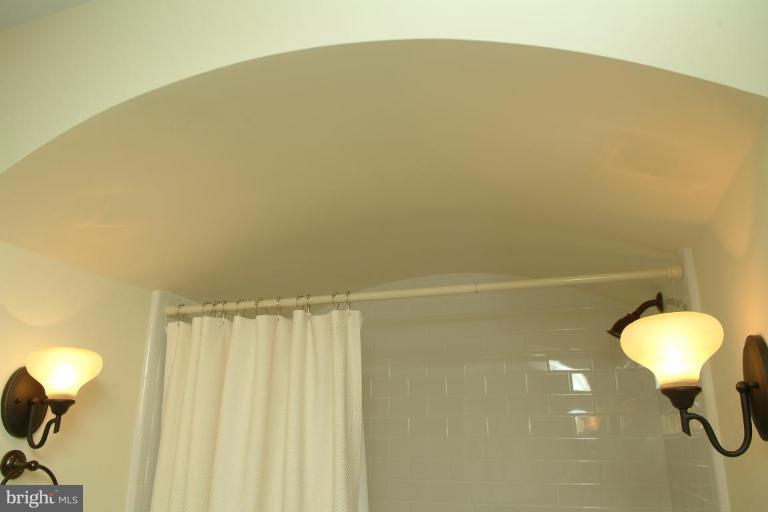 2003 Rockingham Street McLean, VA 22101 - Photo 26 of 30 Unique Architectectural Feature