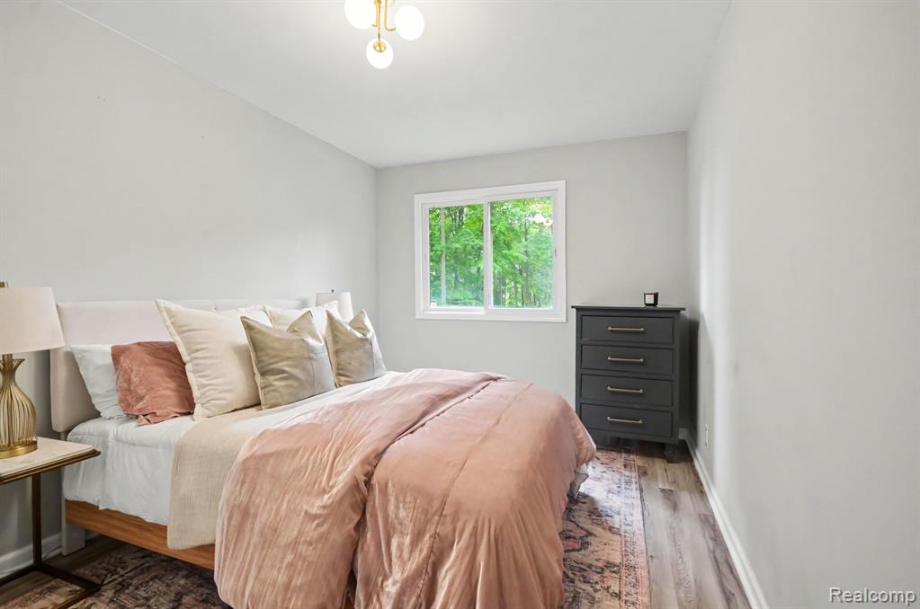 4105 Crocus Road Waterford, MI 48328 - Photo 23 of 47 Gallery Image 23