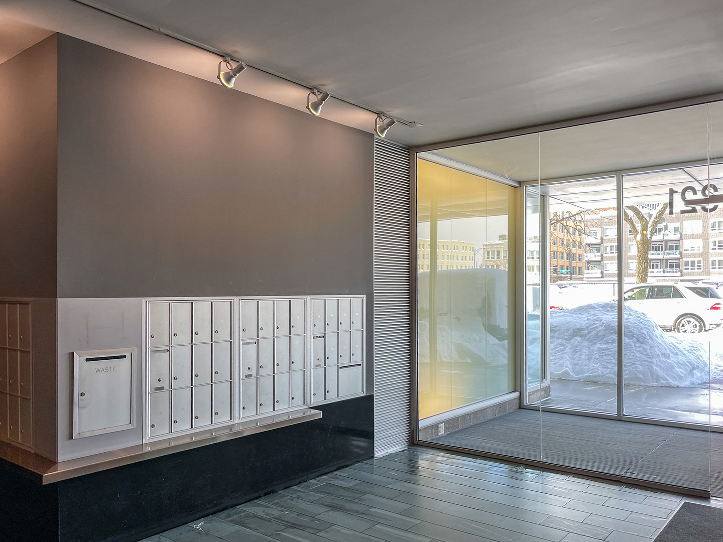 321 South Sangamon Street, Unit 604 Chicago, IL 60607 - Photo 3 of 24 a view of entryway with wooden floor