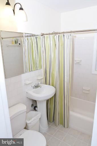 7406 Kelvin Place Springfield, VA 22151 - Photo 23 of 30 Bath2