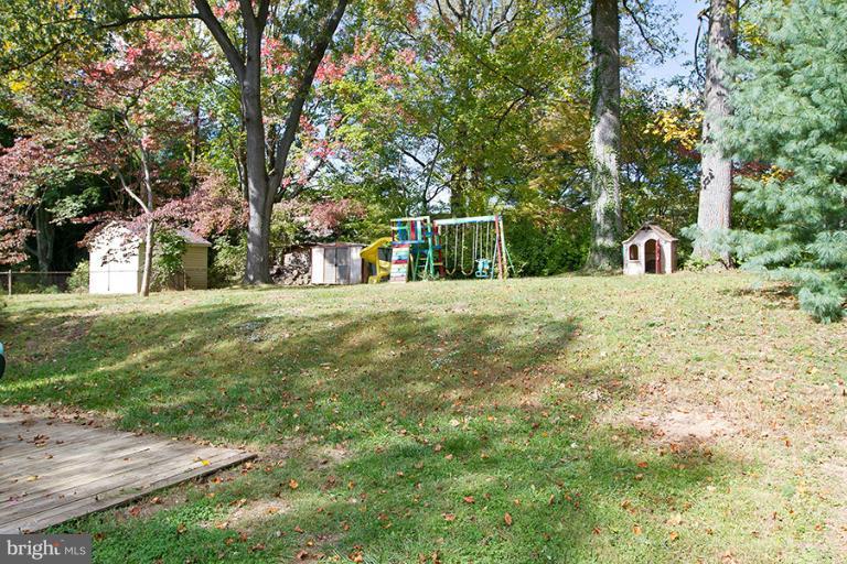 7406 Kelvin Place Springfield, VA 22151 - Photo 28 of 30 Exterior 7