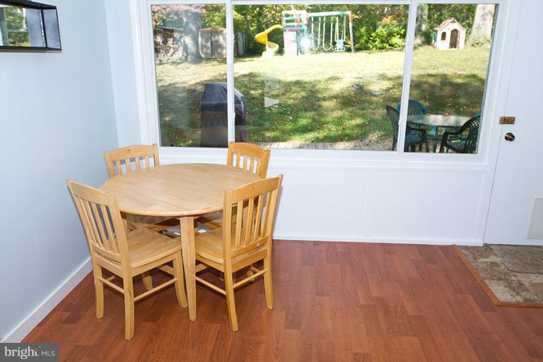 7406 Kelvin Place Springfield, VA 22151 - Photo 10 of 30 Dining Room