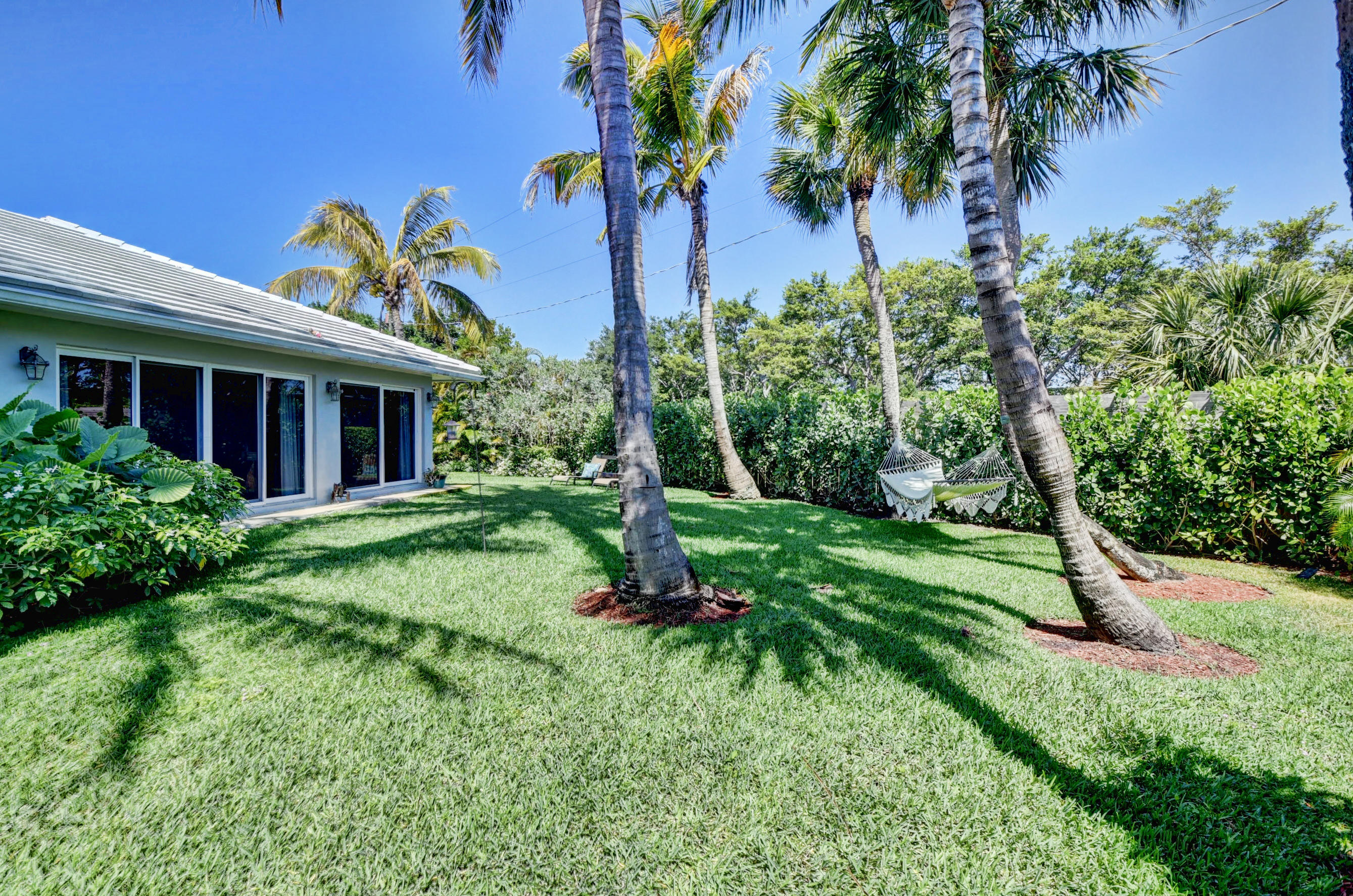 11 Country Road Boynton Beach, FL 33436 - Photo 19 of 22 Backyard 1