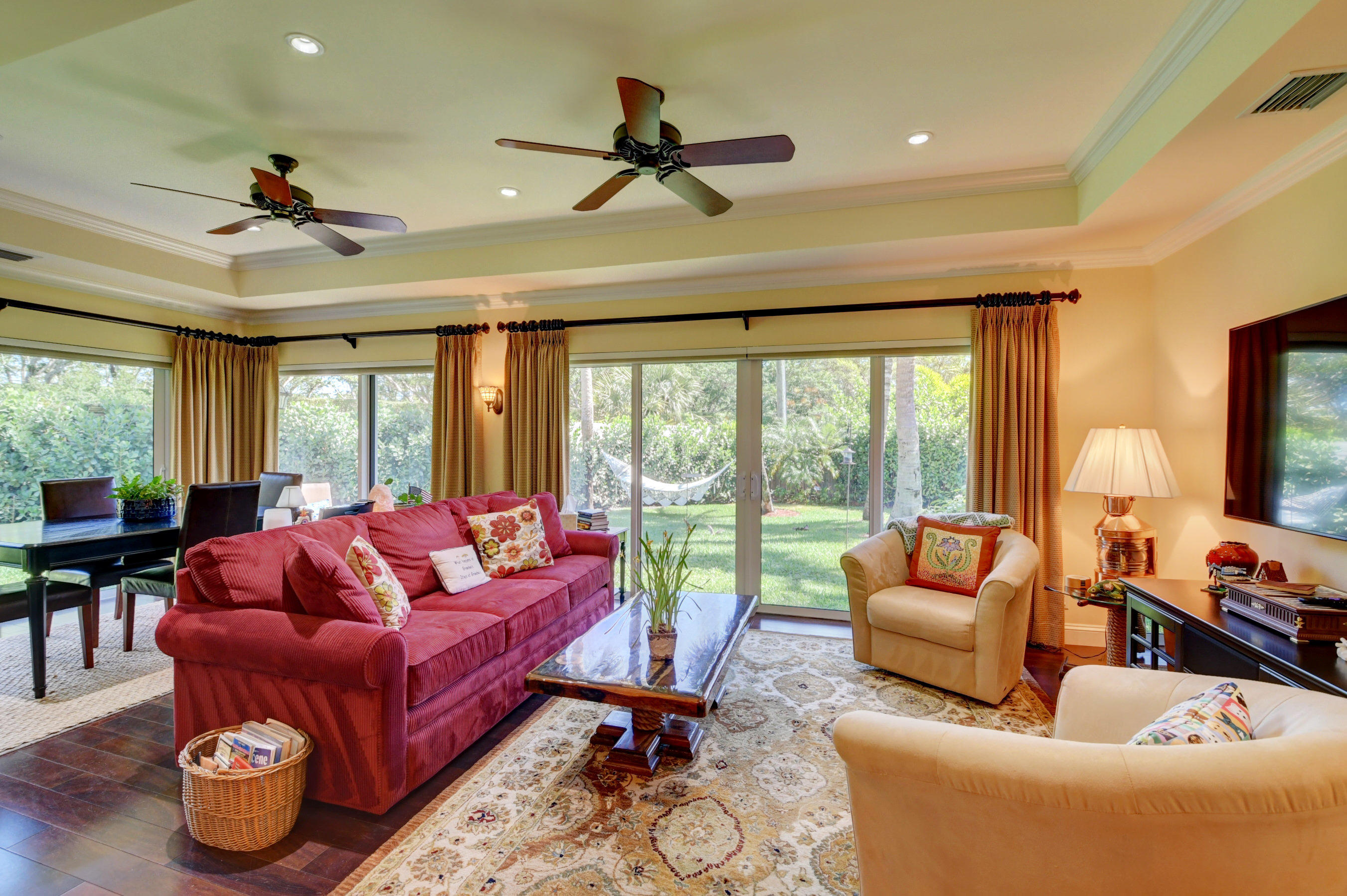 11 Country Road Boynton Beach, FL 33436 - Photo 8 of 22 Family Room