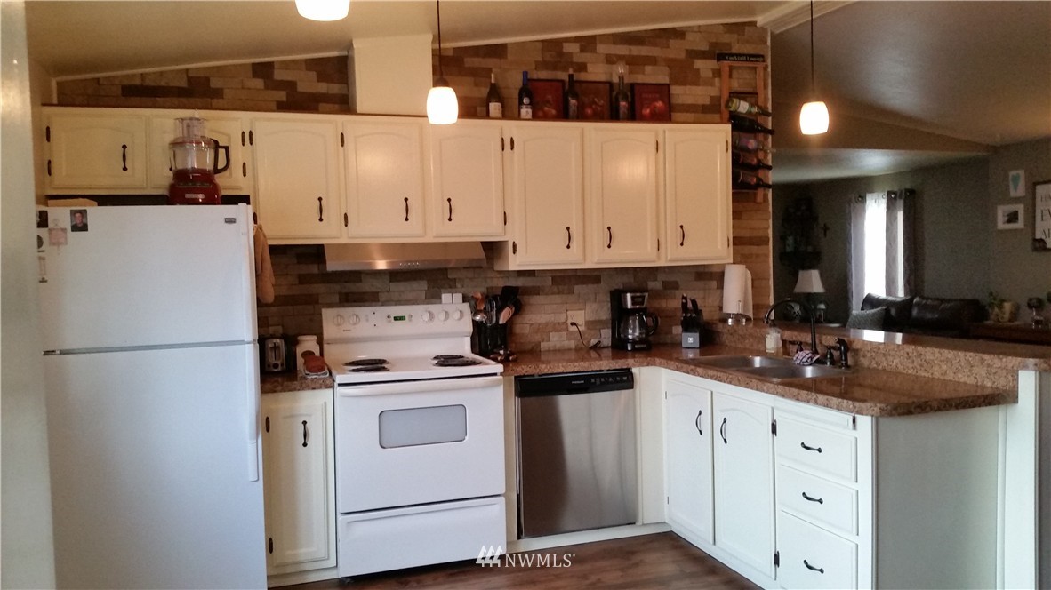 14523 Empire Road Ephrata, WA 98823 - Photo 6 of 25 Gallery Image 6