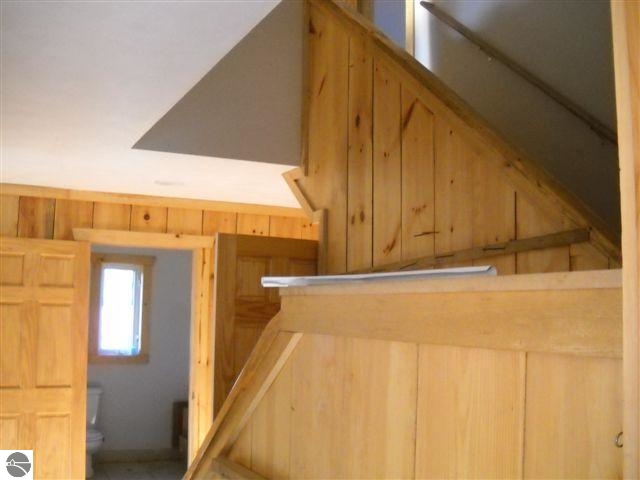 12737 Kerry Road Brethren, MI 49619 - Photo 4 of 10 1794539-3.JPG