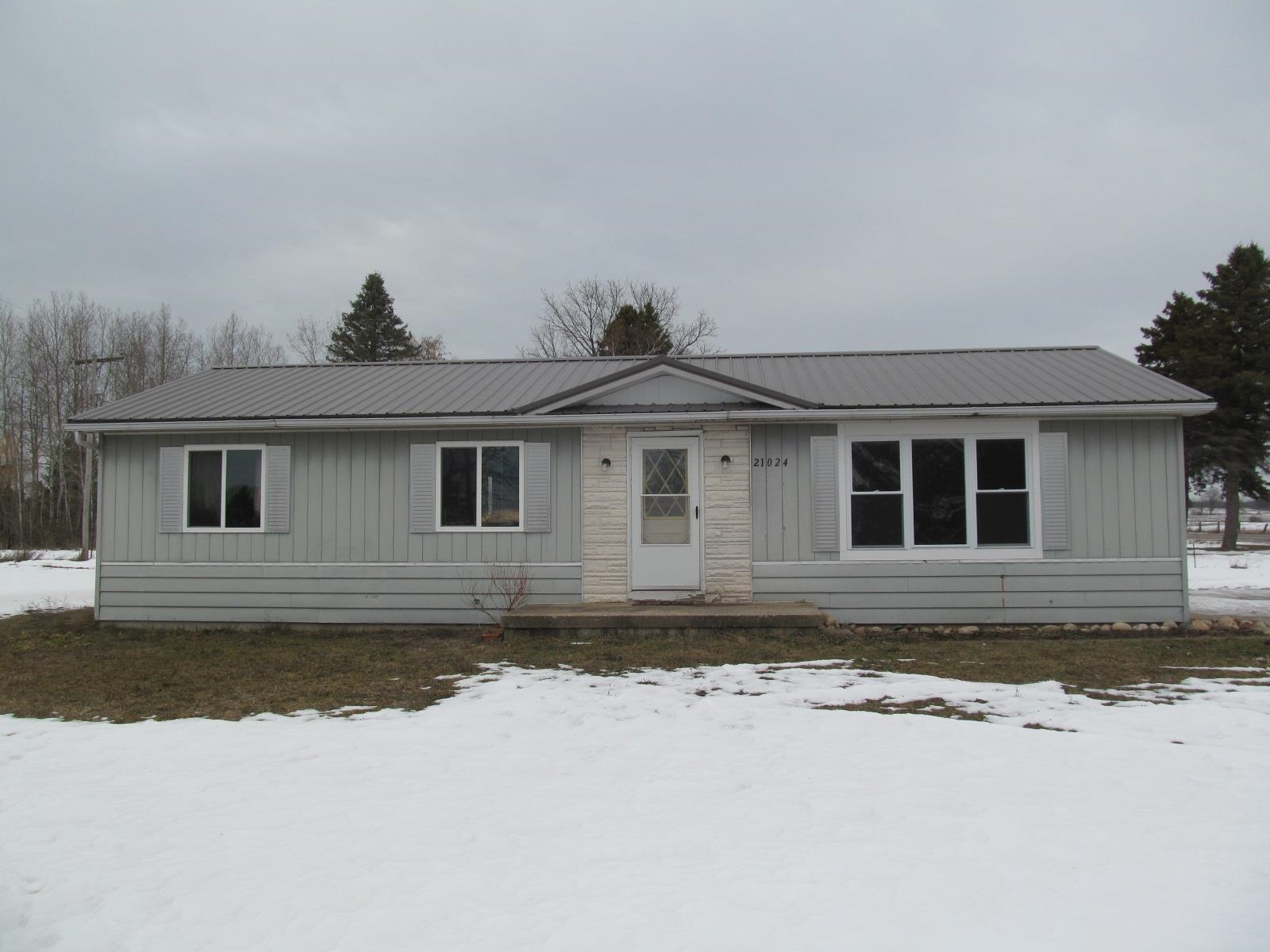 21024 Meceola Road Paris, MI 49338 - Photo 22 of 24 1941332-29d74042-1f07-4010-8afd-1a6e002632f2.JPG