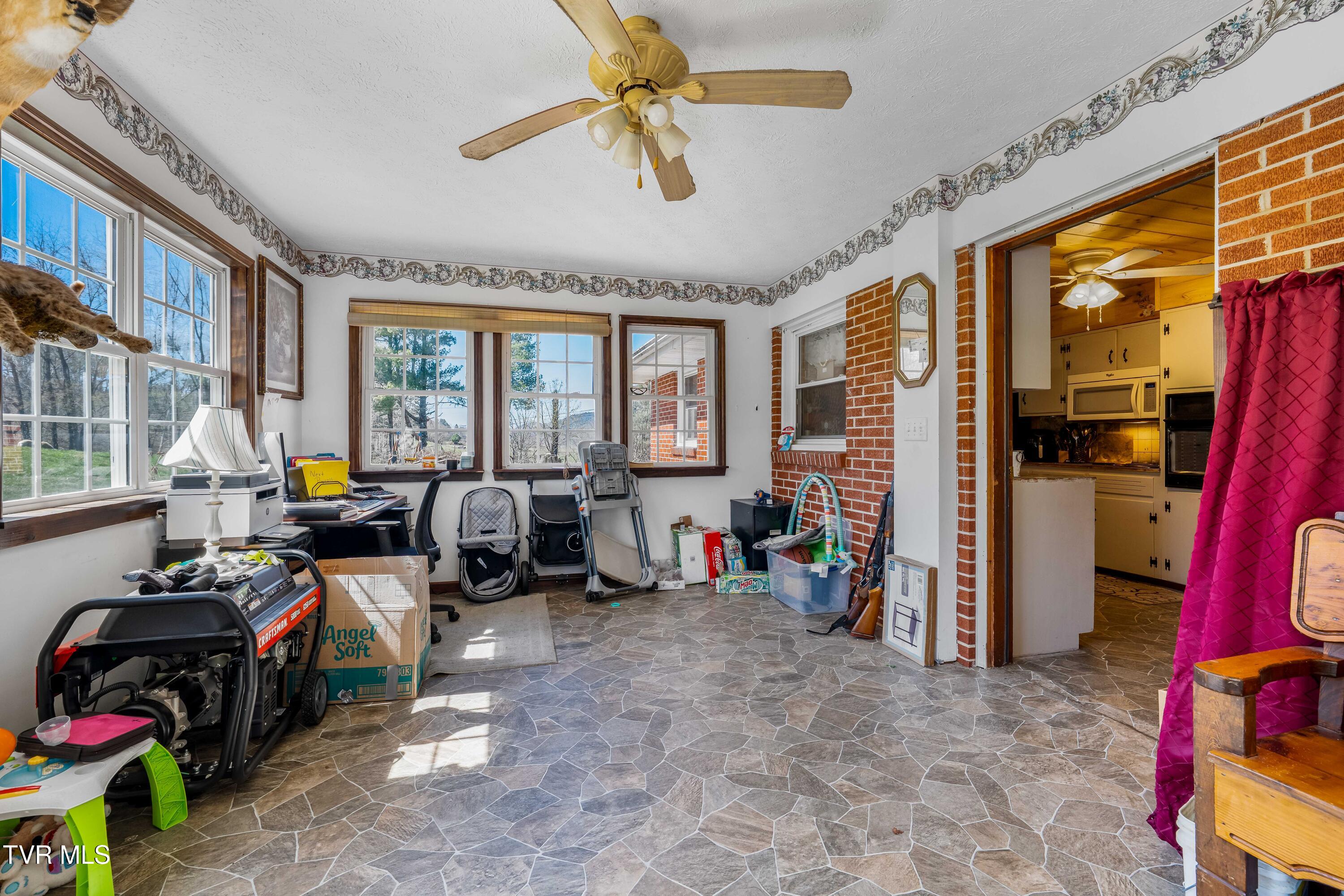 288 Arnold Road Mountain City, TN 37683 - Photo 19 of 27 288 Arnold Rd (35 of 44)