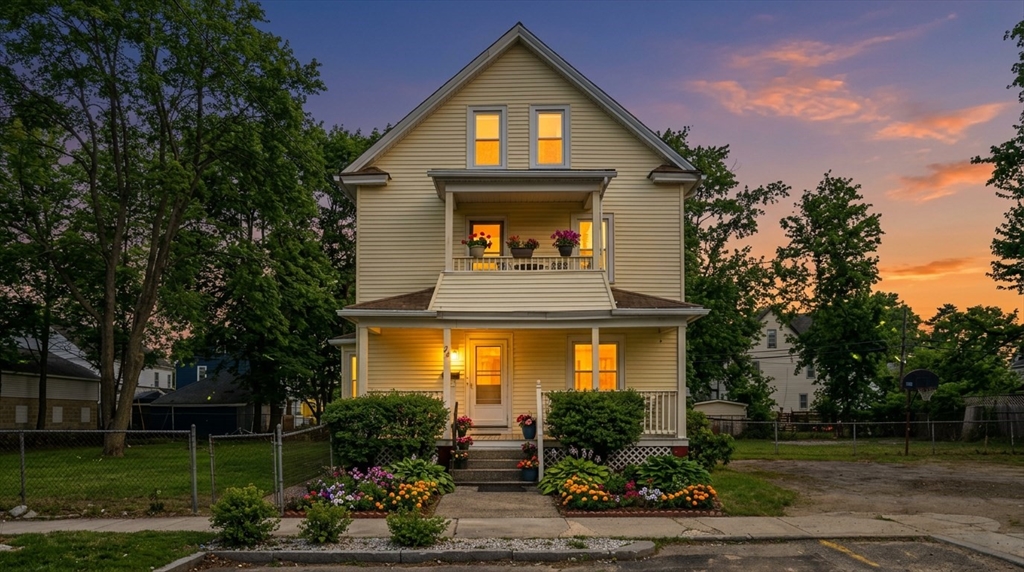 24 Morrell Street Springfield, MA 01104 - Photo 1 of 34