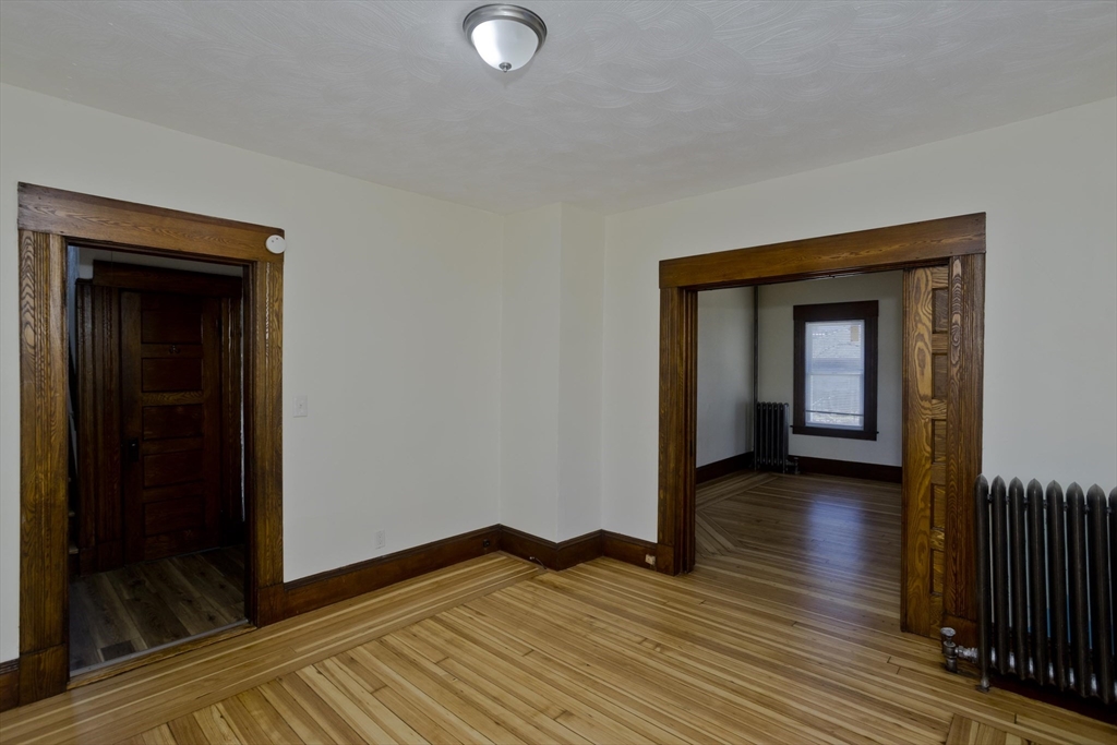 24 Morrell Street Springfield, MA 01104 - Photo 12 of 34