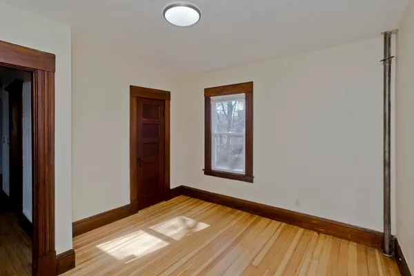 $299,999 | 24 Morrell Street, Springfield, MA 01104